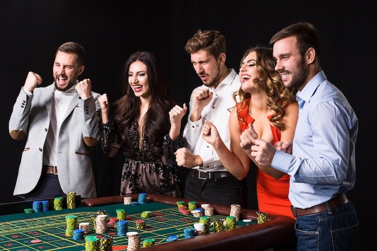Antarmuka aplikasi saga toto menampilkan meja live dealer dan pilihan permainan slot